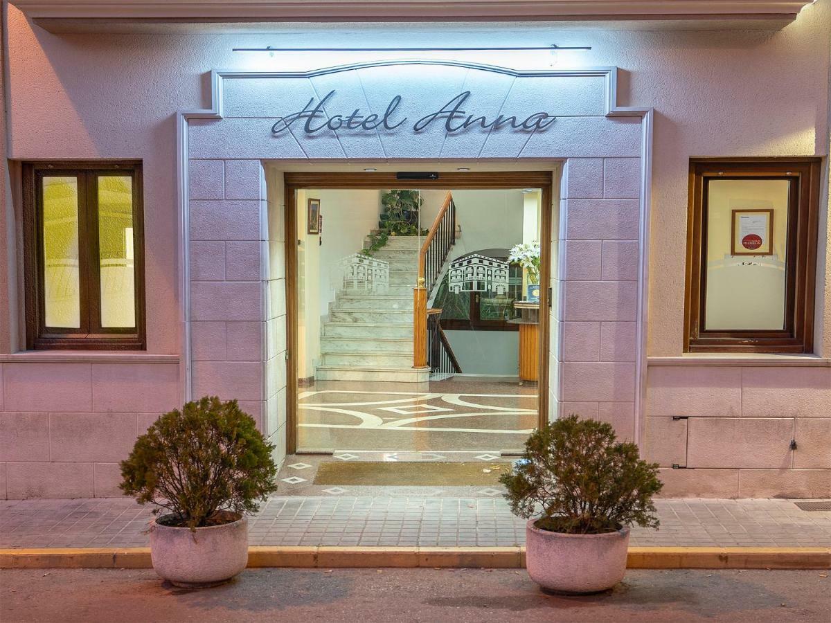Hotel Anna Косентайна Экстерьер фото